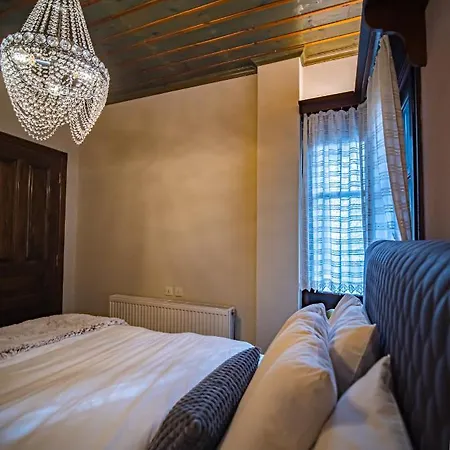 Kp113 Season In וילה מקריניצה